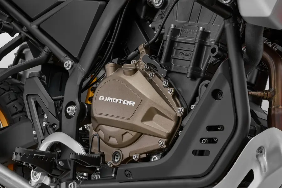 SRT 450 RX двуцилиндров редови двигател 449 куб.см