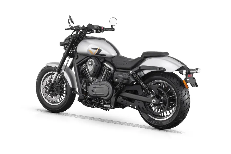 QJ SRV600 сив - изглед отзад под 45 градуса отляво
